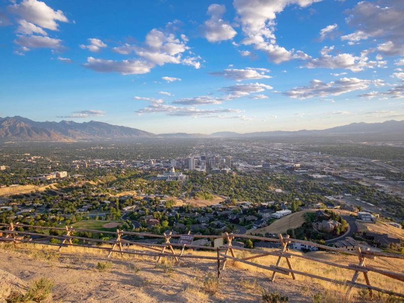 Hiking trail near Solis at Jackson Station